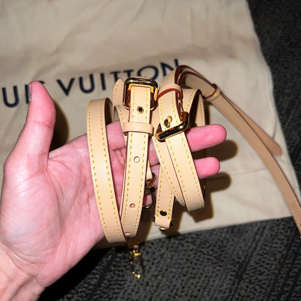 LOUIS VUITTON DAMIER AZUR SPERONE BB BACKPACK - Picture 7 of 11